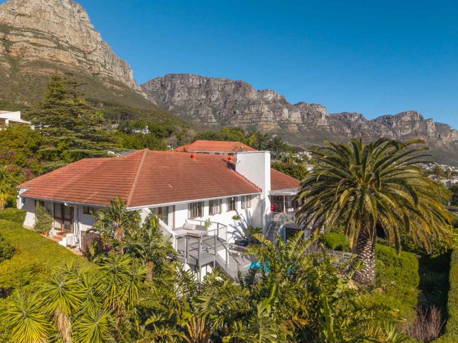 4 Bedroom Property for Sale in Camps Bay Western Cape